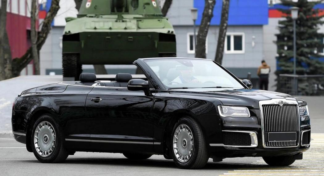 Mobil Mewah Rusia Aurus Senat Convertible Terima Pre-Order 700 Unit