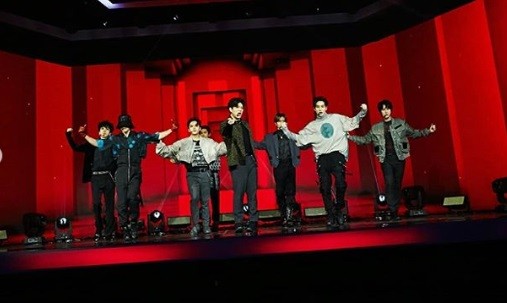 Artis K-Pop Ngaku Jatuh Cinta pada Indonesia, Ada yang Ketagihan Mi Ayam Gerobak 