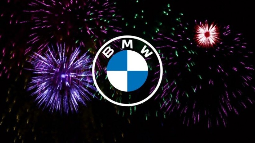 Logo 2-Dimensi Baru BMW Terlihat Membosankan