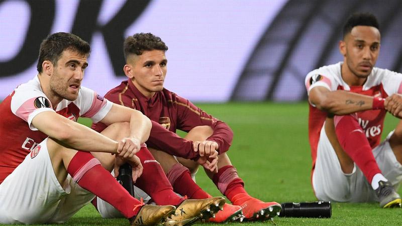 Pemilik Olympiakos Positif Korona, Pemain Arsenal Wajib Disolasi 2 Pekan