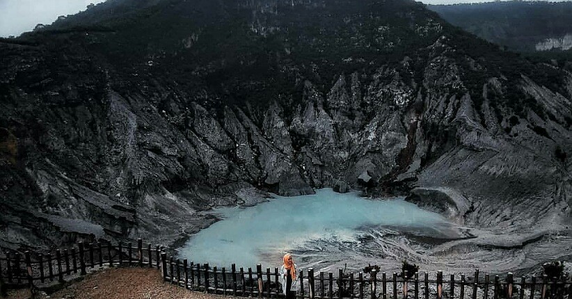 Wisata Tangkuban Perahu Terpopuler di Bandung, Terkenal dengan Kawah Ratu