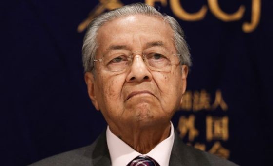Mahathir Mohammad Ajukan Mosi Tidak Percaya kepada PM Malaysia Muhyiddin Yasin