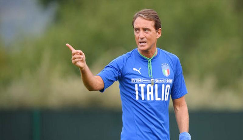 Roberto Mancini di Timnas Italia Sampai 2026, Siap Lewati 2 Piala Dunia
