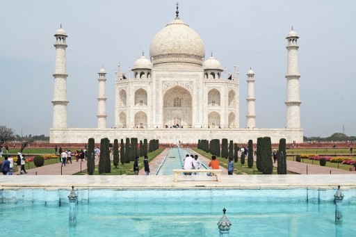 India Tutup Taj Mahal dan Sejumlah Museum demi Cegah Penyebaran Korona