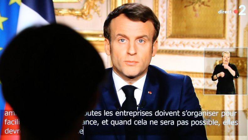 Presiden Prancis Macron Umumkan Lockdown Nasional, Kerahkan 100.000 Polisi