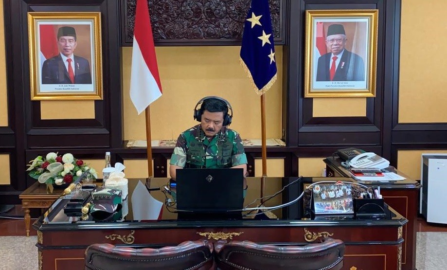 Panglima TNI Rapat Dengan Jokowi Melalui Video Conference