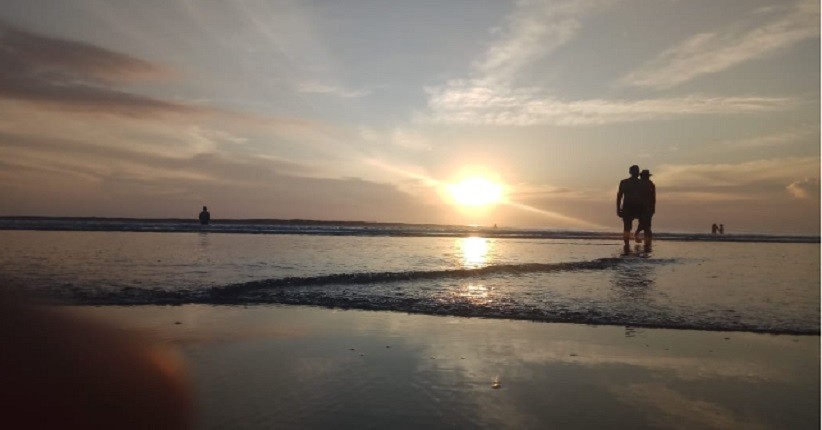 5 Tempat Terpopuler di Seminyak Bali untuk Kuliner dan Berburu Sunset