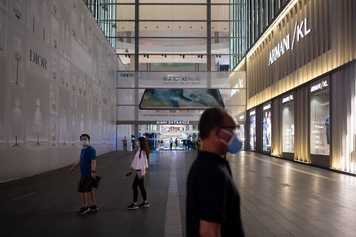 Hari Pertama Lockdown di Malaysia: Masih Banyak Warga Nongkrong, Jalanan Kuala Lumpur Sepi