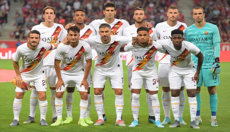 Perangi Virus Korona, AS Roma Sumbang 13.000 Masker dan 120 Botol Hand Sanitizer