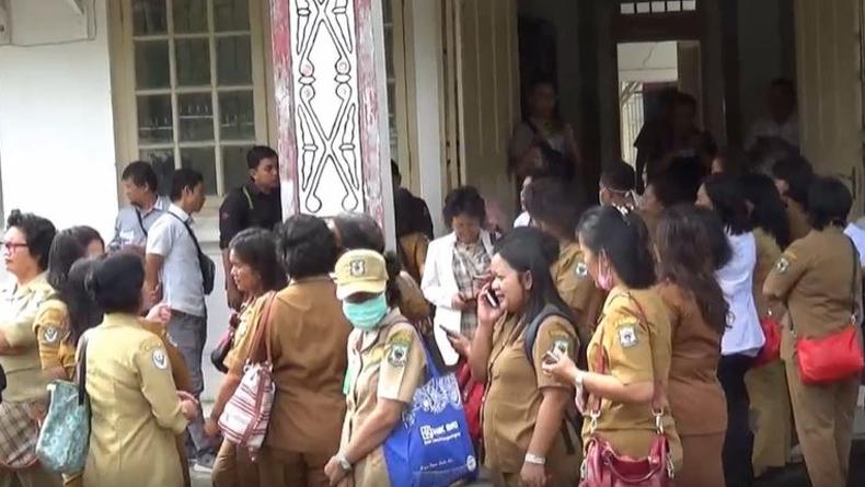 Tenaga Medis Demo Tuntut Pembayaran TPP di Tengah Ancaman Korona