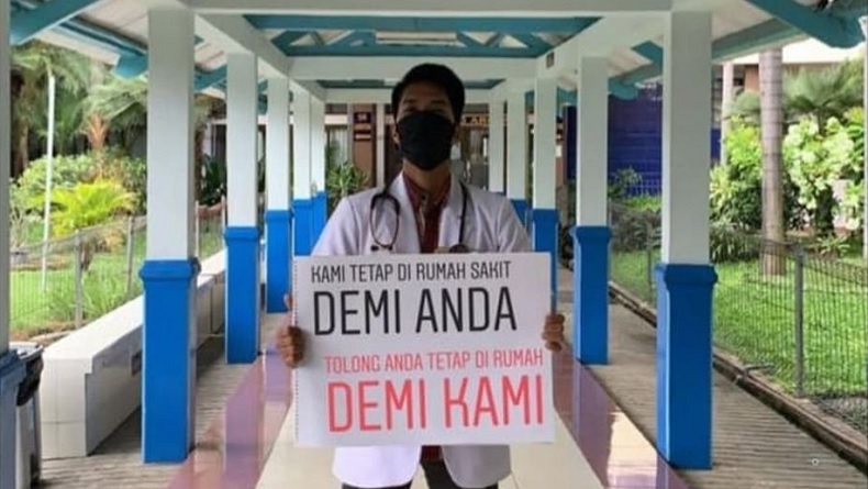 Ganjar Pranowo Minta Tolong Rakyat Bantu Tenaga Medis