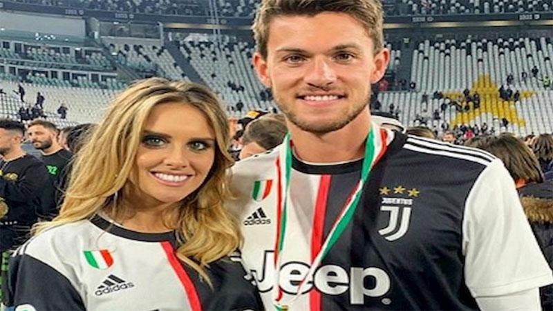 Daniele Rugani Positif Korona, Kekasihnya Hamil 4 Bulan