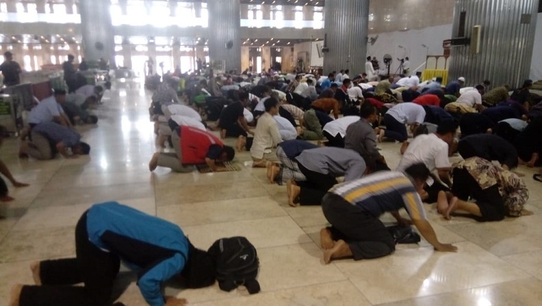 DKI Jakarta PSBB, Semua Tempat Ibadah Ditutup untuk Umum