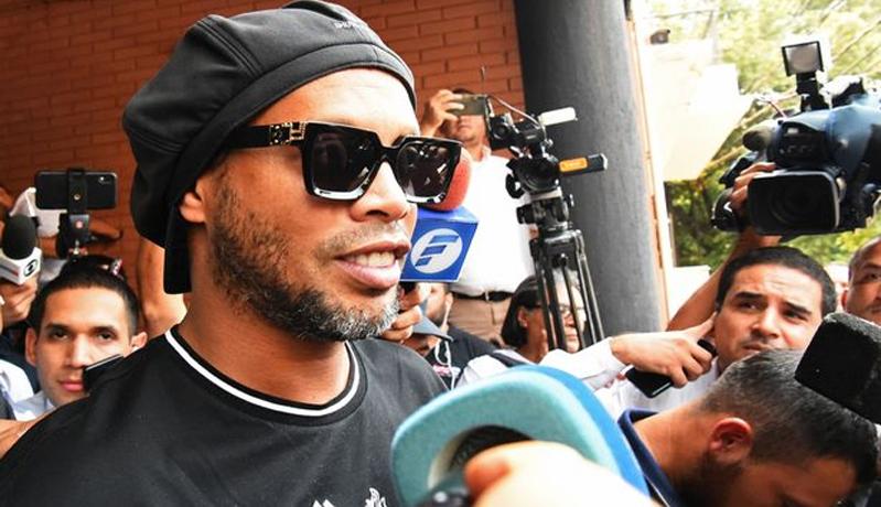 Ronaldinho Akan Bebas setelah Permohonannya Disetujui