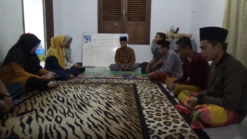 Ibunda Presiden Joko Widodo Meninggal, DPD Rumah Jokowi Jember Gelar Tahlil