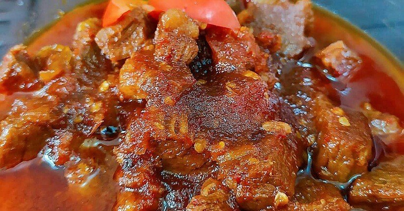 Lezatnya Oseng Mercon Daging, Menu Simpel saat Seharian di Rumah