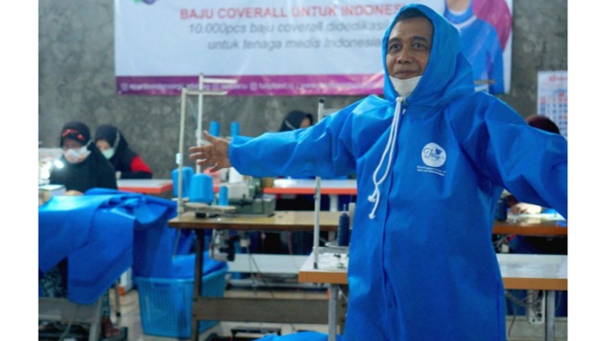 UKM di Tulungagung Produksi 10.000 APD untuk Disumbangkan ke IDI Bogor
