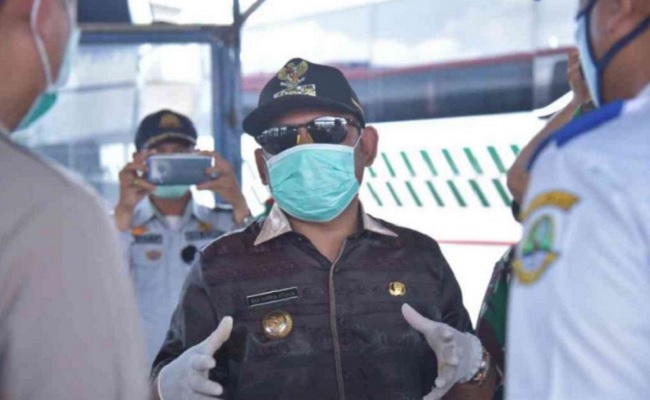 Tanggul Citarum Jebol, Belasan Rumah Warga Tergerus Banjir