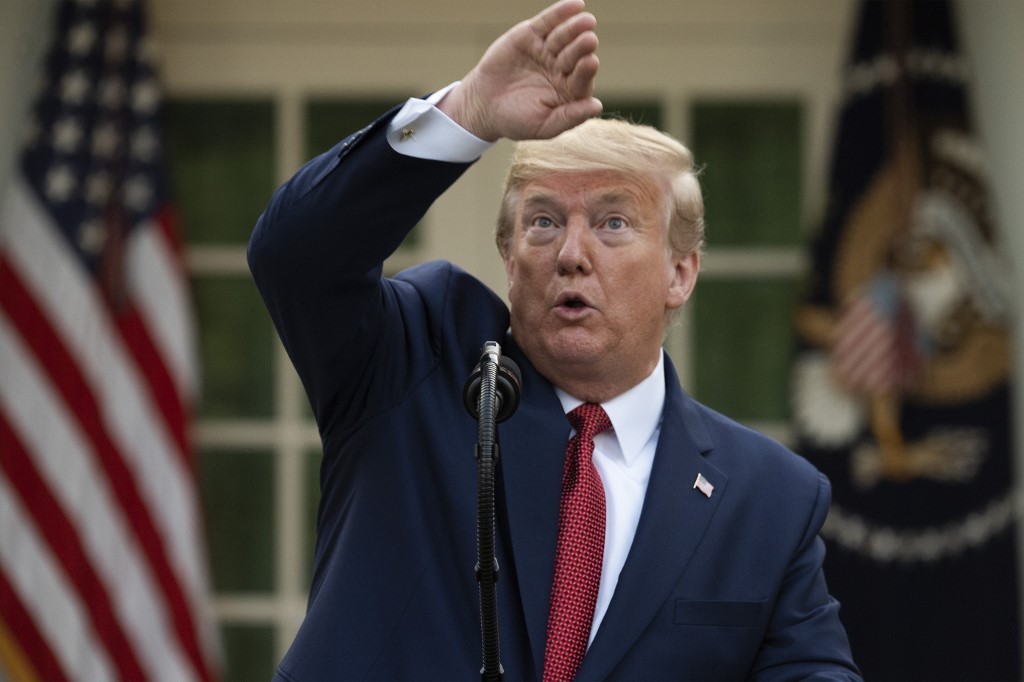 Trump Sebut Puncak Kematian akibat Virus Corona di AS Terjadi 2 Pekan Ini