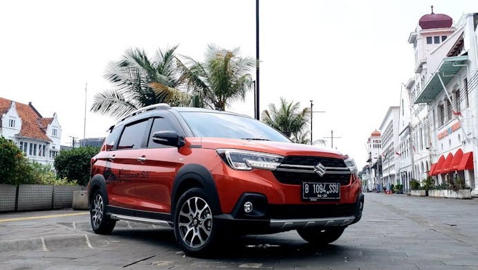 Punya Konfigurasi 7 Tempat Duduk, Kursi Baris Ketiga Suzuki XL7 Mengejutkan