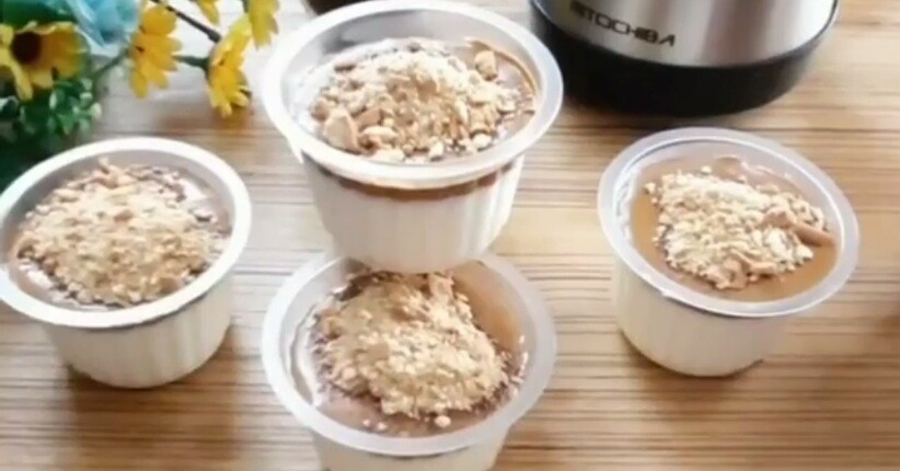 Cara Membuat Dalgona Coffee Puding, Lebih Lezat Diberi Taburan Regal