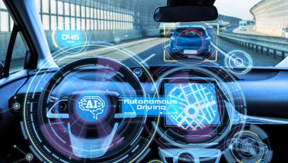 Teknologi Mobil Otonom Bantu Sopir Mabuk