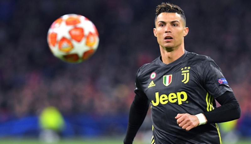 Bukan Neuer atau Alisson, Ini Penjaga Gawang yang Bisa Buat Cristiano Ronaldo Jengkel
