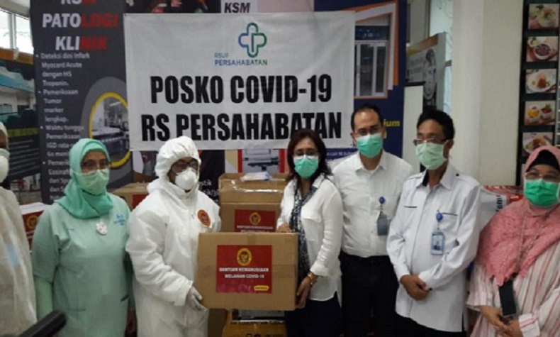 Atasi Corona, BIN Serahkan Bantuan APD hingga Obat-Obatan ke RS Persahabatan