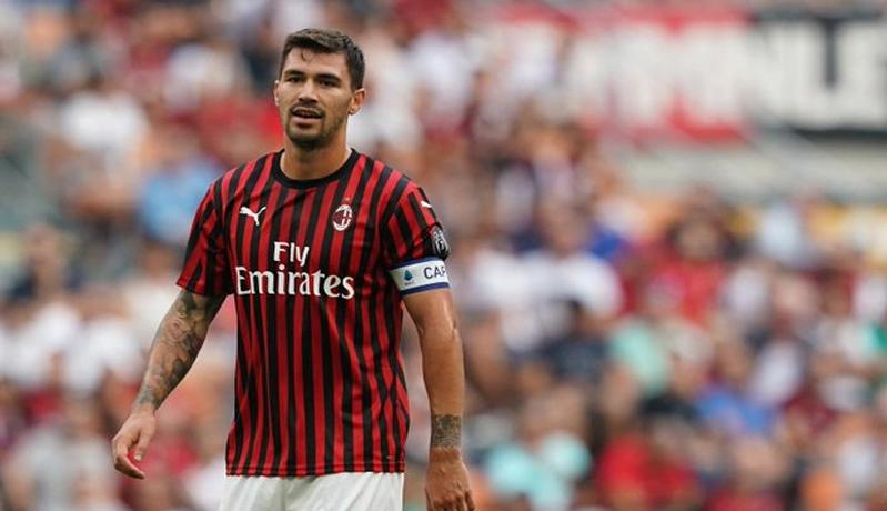 Alessio Romagnoli Diperebutkan Barcelona dan Lazio