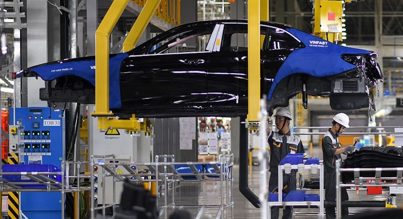 IHS Markit Prediksi Produksi Mobil di China Turun 11,5 Persen akibat Corona