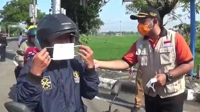 Wajib Memakai Masker, Pemkab Ngawi Lakukan Sosialisasi selama 3 Hari