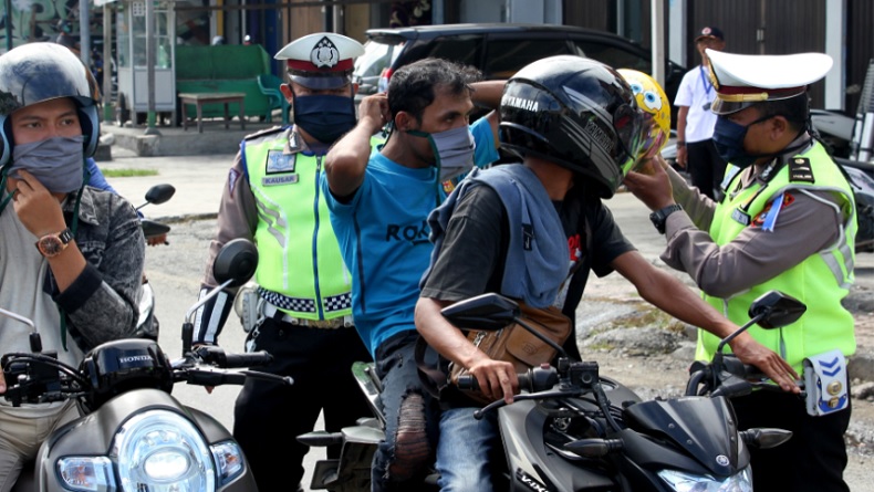 PSBB Jakarta, Pengendara Sepeda Motor Tak Boleh Boncengan
