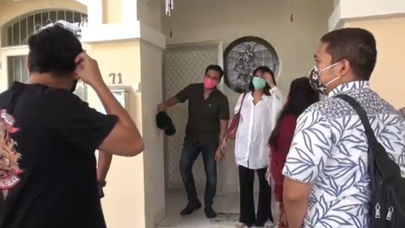 Hamil, Vanessa Angel Tidak Ditahan