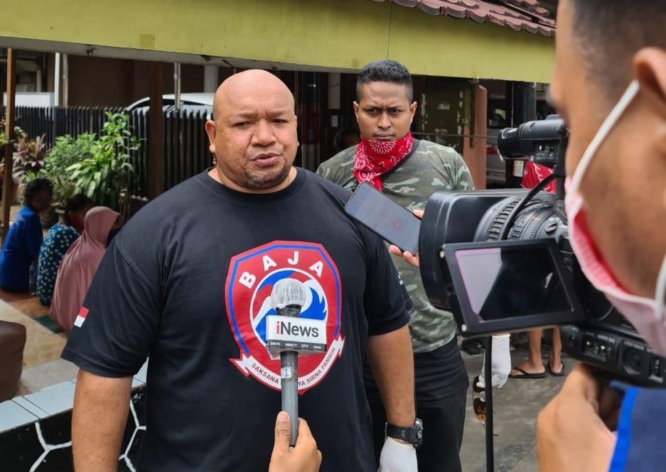 Putus Mata Rantai Covid-19, Baja Perindo Semprot Disinfektan di 5 Titik