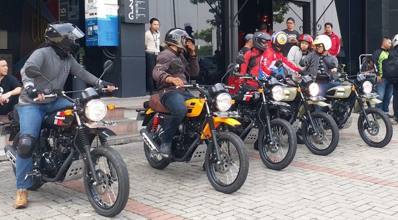 Perlengkapan yang Wajib Dipakai Pengendara Motor Selama Pandemi Covid-19