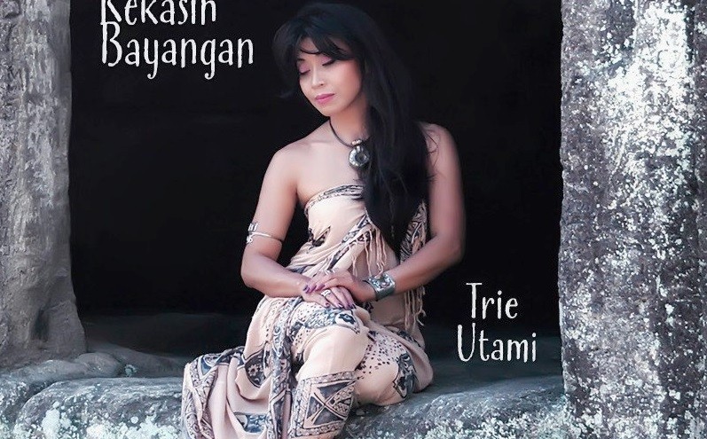 Trie Utami Rilis Album Kekasih Bayangan dengan Aransemen Berbeda