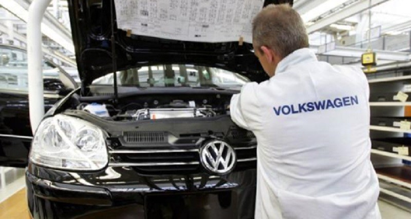 Covid-19 Belum Reda, Volkswagen Akan Kembali Buka Pabrik pada 20 April