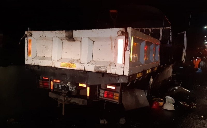 Pengemudi Mobil Penabrak 6 Pekerja di Tol JORR Jadi Tersangka