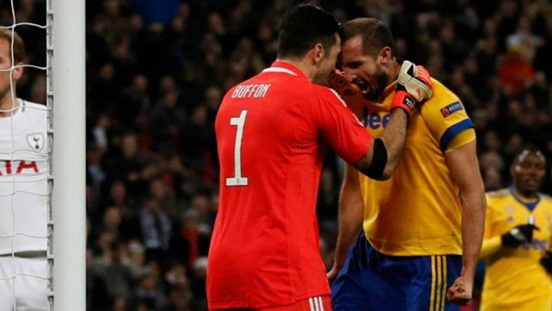 Juventus Sudah Siapkan Perpanjangan Kontrak untuk Buffon dan Chiellini