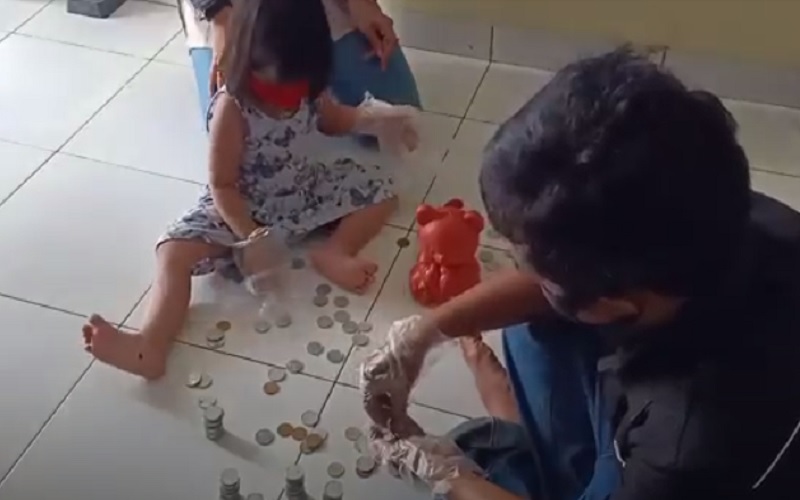 Bobol Celengan, Balita di Cirebon Minta Uangnya Dikasih ke Warga Terdampak Covid-19