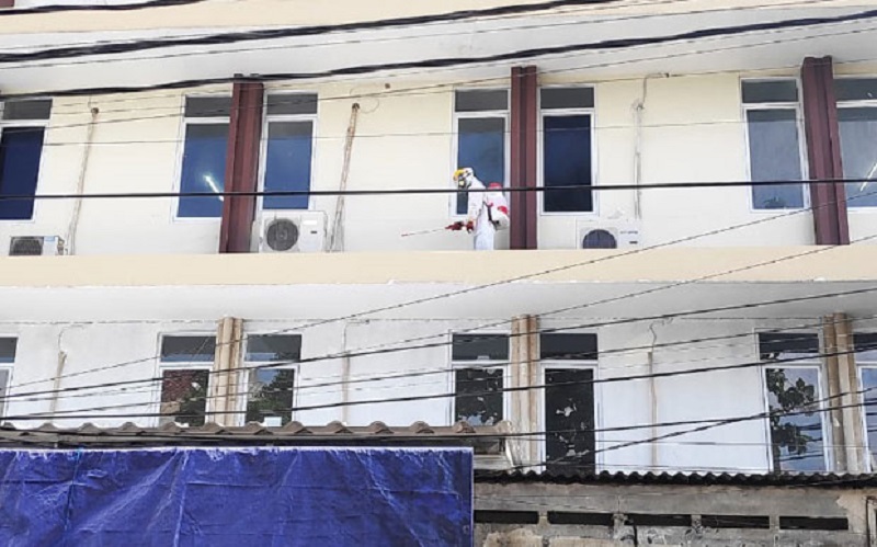 36 Mahasiswa Terinfeksi Corona, STT Bethel Petamburan Dijaga 75 Personel Gabungan