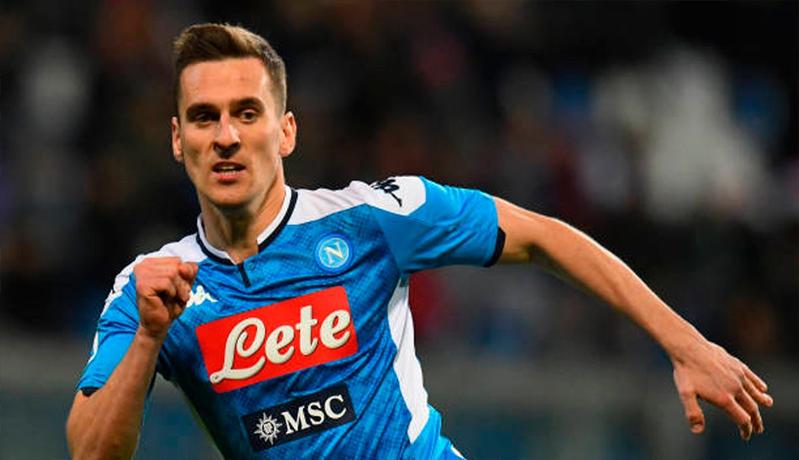 Arkadiusz Milik Siap Perpanjang Kontrak, AC Milan dan Juventus Terpaksa Gigit Jari