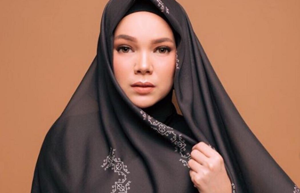 Salah Sasaran, Dewi Sandra Tulis Pesan Hangat saat Ikut Dihujat akibat Kasus Harvey Moeis