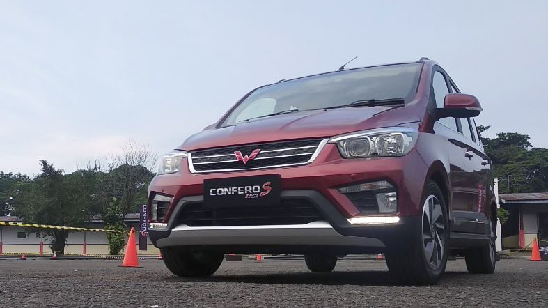 Confero Pimpin Penjualan 1.000 Hari Wuling di Indonesia