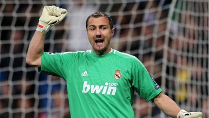 Mantan Kiper Real Madrid Sebut Messi Provokatif, Ronaldo Arogan 