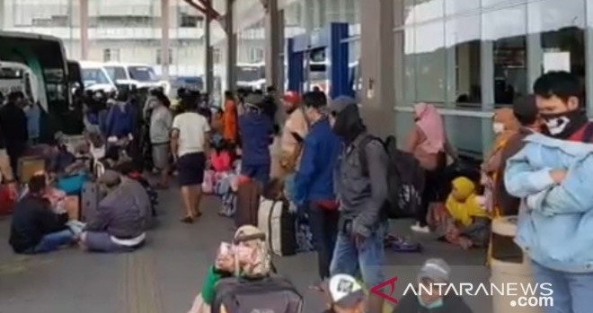 Mayoritas Penumpang di Terminal Pulo Gebang Mudik ke 4 Daerah Ini