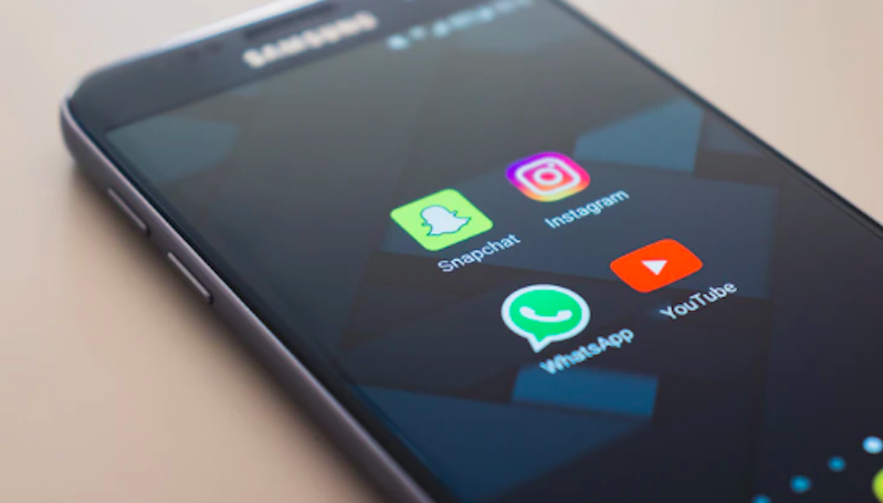 Facebook Masih Berencana Pasang Iklan di WhatsApp