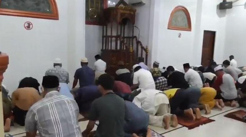 Sudah Dilarang, Masih Ada 40 Masjid Gelar Tarawih di DKI Jakarta