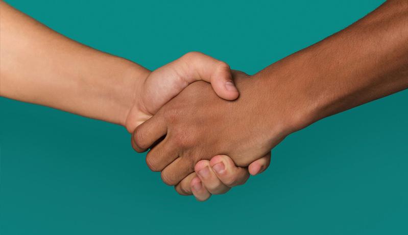 30 Arti Minal Aidin Wal Faizin Taqabbalallahu Minna wa Minkum Lengkap dengan Contoh Ucapan Lebaran 2025 