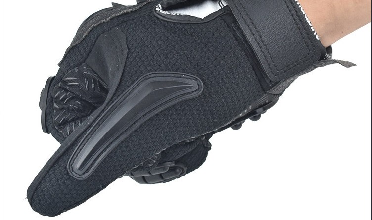 Pilih Sarung Tangan yang Cocok bagi Bikers di saat Pandemi Covid-19